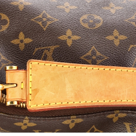 Louis Vuitton Sully Monogram Canvas Bag - Picture 13 of 16